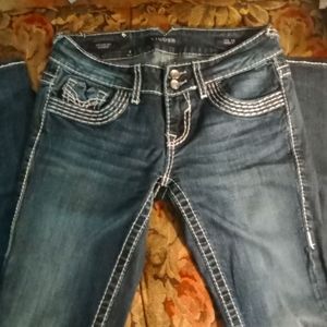 Vigoss 1/2 length 31" dark wash heavy stitching